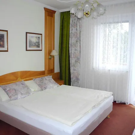 Rosner Hotel